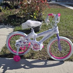 New Girls 18in  Kids Bike With Training Wheels