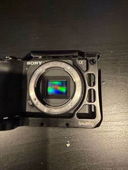 Sony A6600 w/ Small Rig Cage