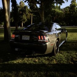 2001 Ford Mustang
