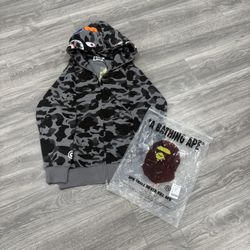Bape Zip Up Size M