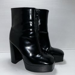 Black BOOTS