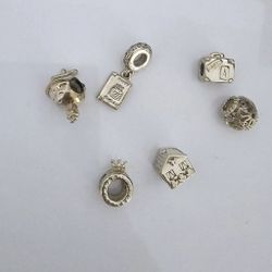 $30 Cada Charm Pandora 