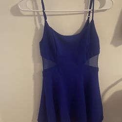 B. Darlin blue dress