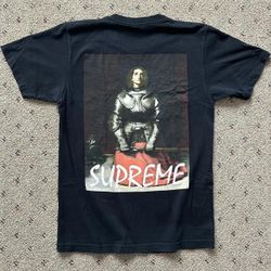 Supreme Men's Black T-shirt