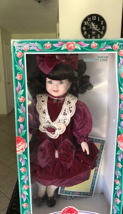 Victorian collection rose porcelain doll