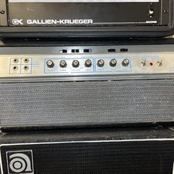 69-71 Ampeg SVT 300 Watt Blue Line Bass Amplifier