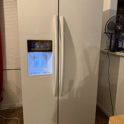 Whirlpool Refrigerator 