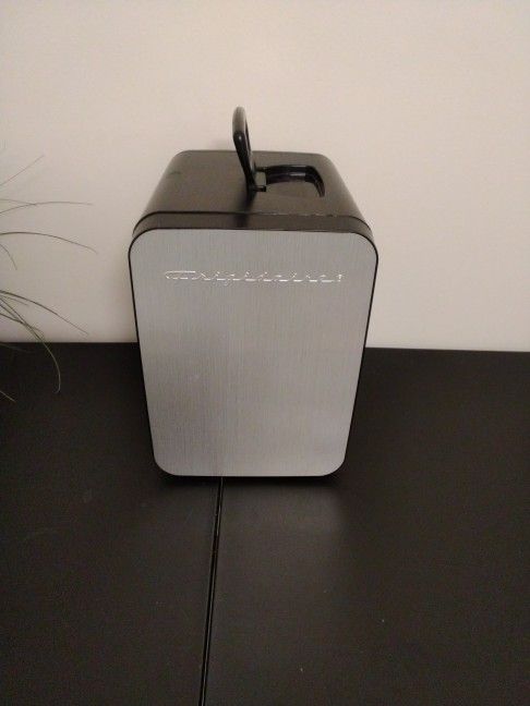 Mini Frige