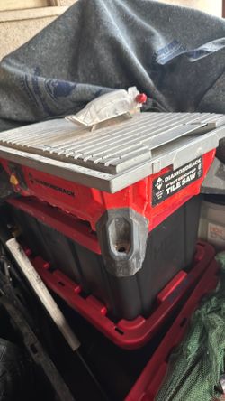DIAMONDBACK 6.5 Amp, 7 in. Table Top Wet Tile Saw with Tilting Bevel Table