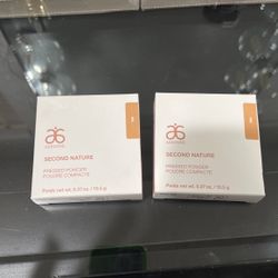 NEW! Arbonne Pressed Powder