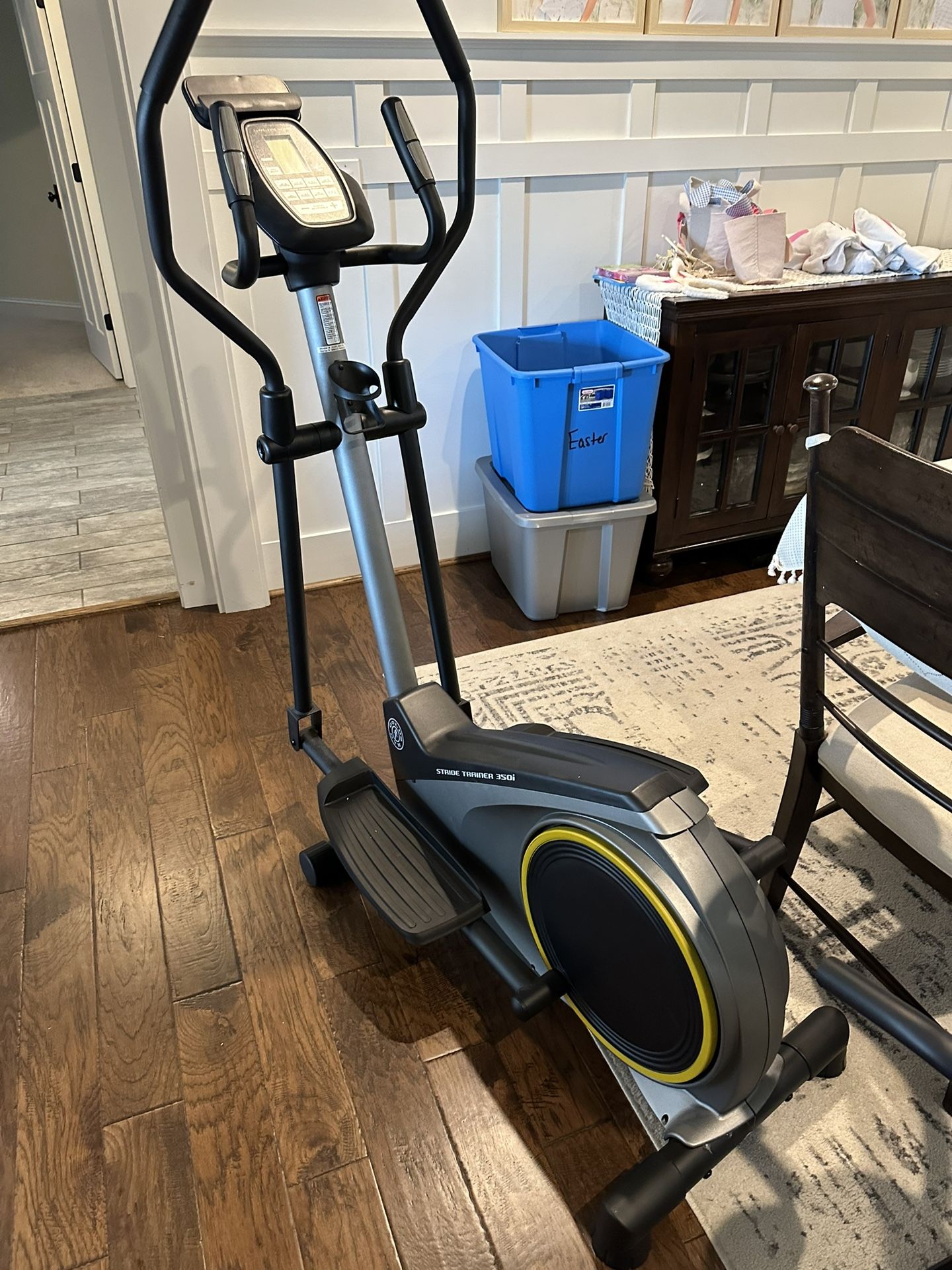 Golds Gym Elliptical Machine