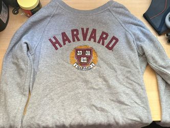 Harvard crewneck size: Small