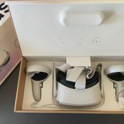 Oculus QUEST 2256G All-in-one VR Headset