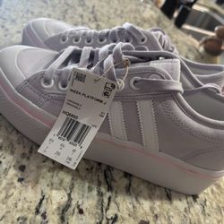 Brand New Women’s Shoes Size 7