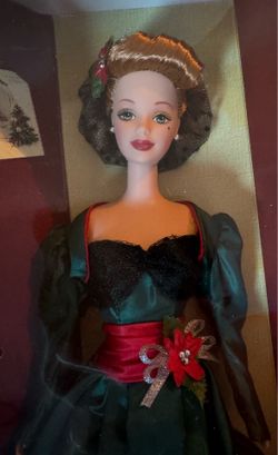 1998 Hallmark Holiday Sensation Barbie Special Edition Doll #19792 Mattel NEW