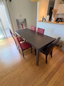 Dinning room table and chairs