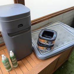 Puppy Diaper Genie + Pee pad holder