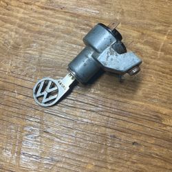 VW Bug Ignition With Original Huff Key SU189