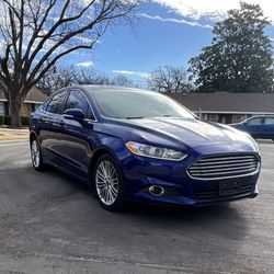 2014 Ford Fusión Se