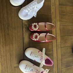 Girls Shoes Size 2 New 