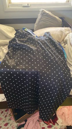selling this black polkadot dress