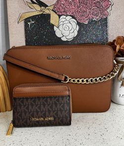 Michael Kors Crossbody & Wallet