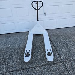 Hand Pallet Jack, Like New.