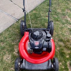 Yard Machine 550ex Mower
