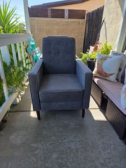 Pair of Mid Century Modern Gray Recliners
