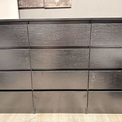 12 drawer Dresser 