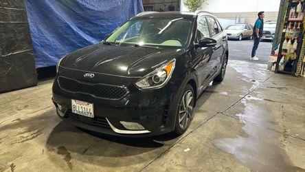 2019 KIA Niro Plug-In Hybrid
