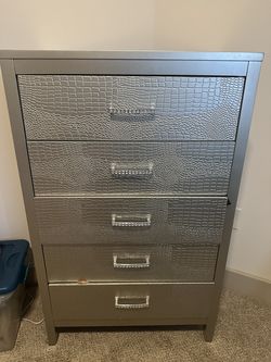 Luxury dresser set