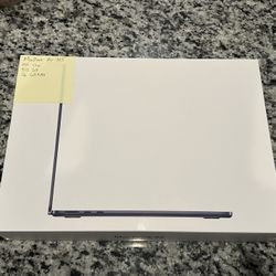 New Apple MacBook Air M5 13” 512GB 16GB RAM Midnight