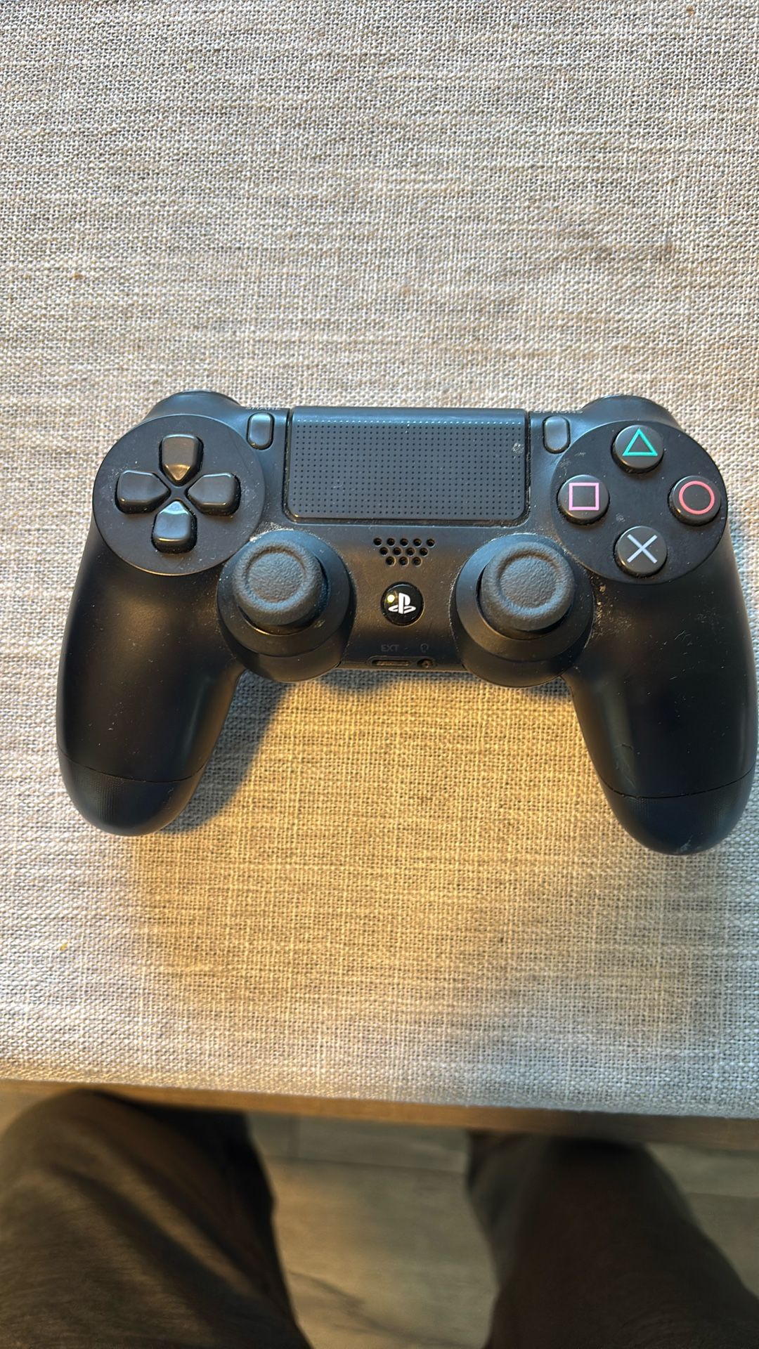 PS4 Controller