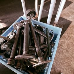 Iron Pipes, Flanges, Elbows Fittings, Etc