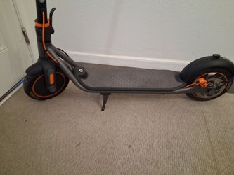 SEGWAY NINEBOT F40