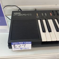 Yamaha Psr-11 Keyboard Piano 