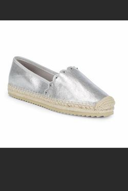 Karl Lagerfeld ARAGO 2 SILVER espadrilles Flats Size 10 M. Condition is Pre-owned. See pictures ask questions and make an offer!
