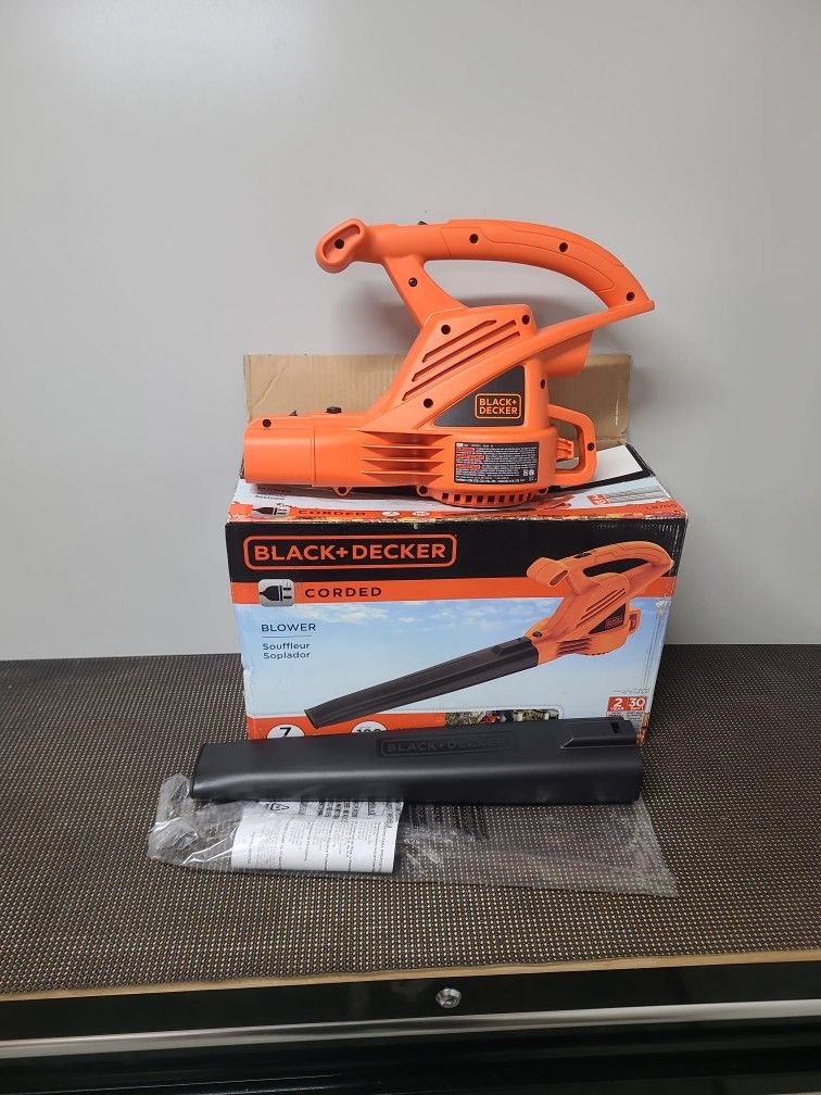 Black+Decker Blower