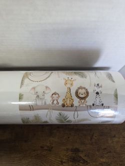 Animals Design Wall Paper Roll Brand New (Price Is Firm)