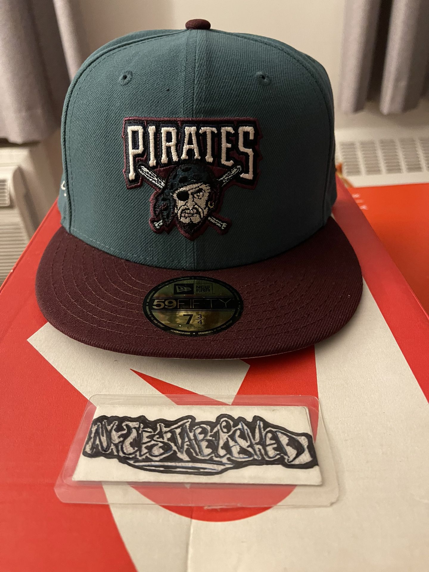 Pittsburgh Pirates Limited Edition Fitted Hat Size 7 3/4 for Sale in New  York, NY - OfferUp