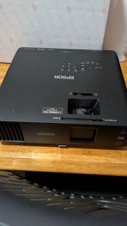 Epson Pro EX11000 3LCD Full HD 1080p Wireless Laser Projector