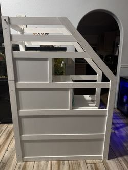 Bunk Bed/ Loft Stairs