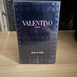 Valentino Ummo Born In Roma 