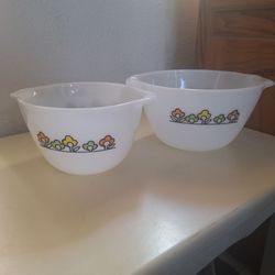 2 piece Summerfield Hazel Atlas/ Fire King bowls