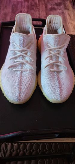 Adidas Yeezy 350 V2 size 10.5