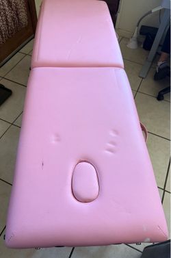 Pink Lash Bed