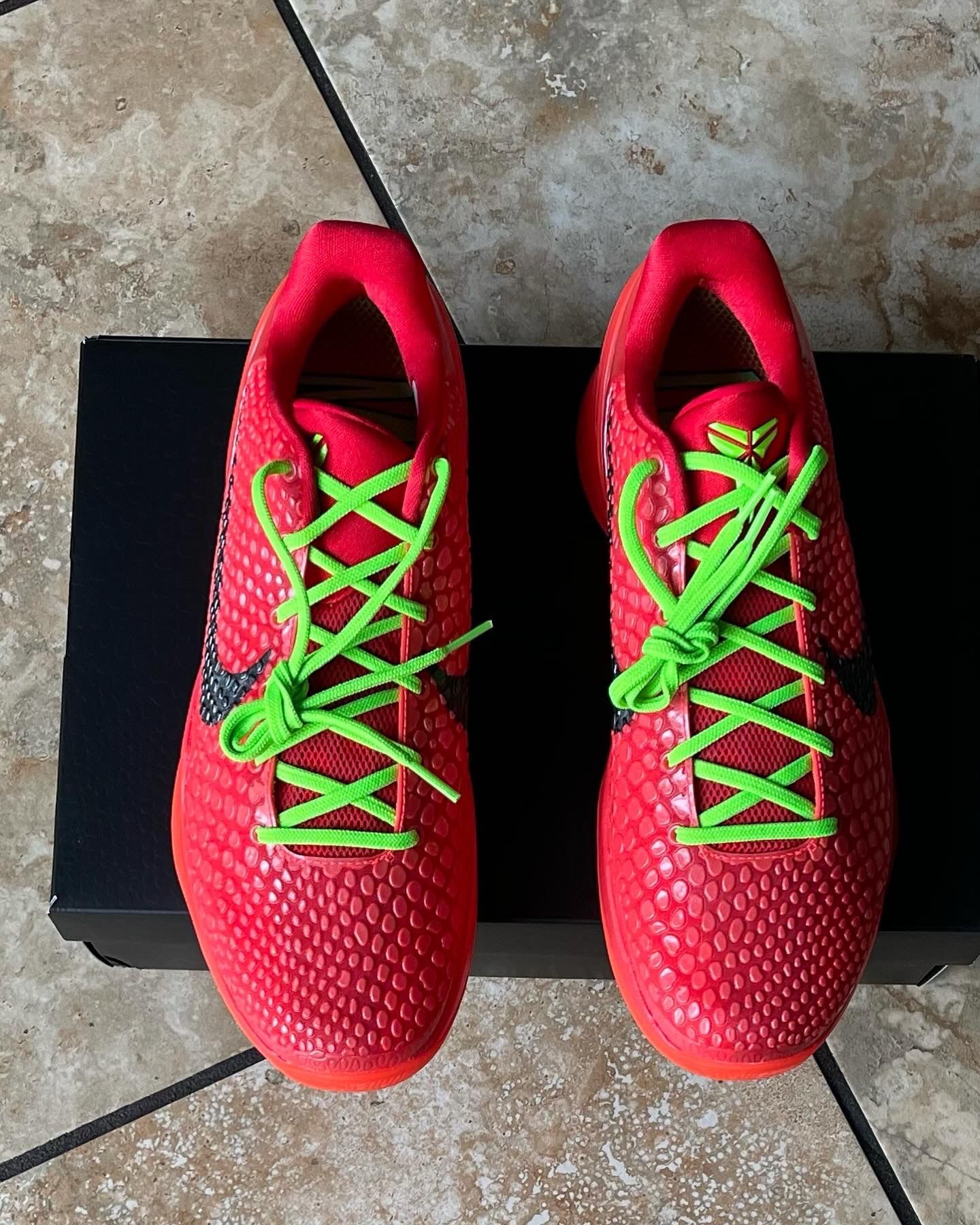 NIKE KOBE 6 PROTRO REVERSE GRINCH Size 10.5 DS FROM NIKE SNKRS APP