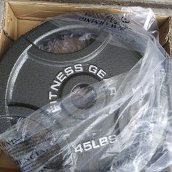 300lb Olympic weight set with barbell and clips