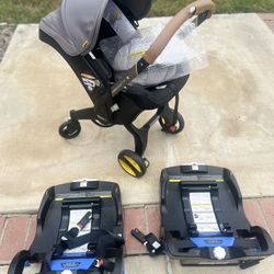 Doona Stroller W/ 2 Bases